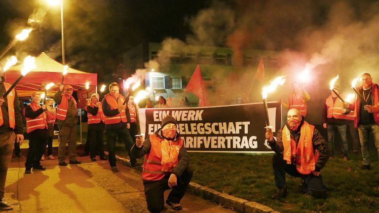 Endlich Licht Am Ende Des Tunnels