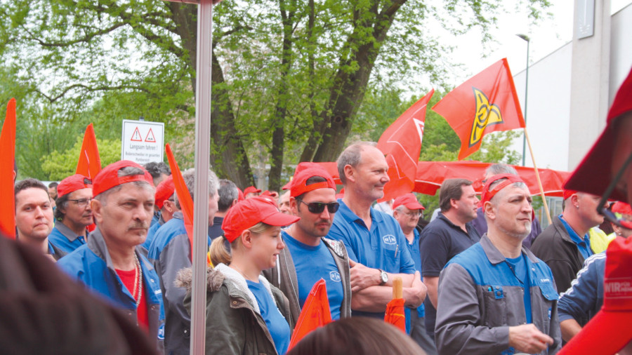 Sihn_Beschaeftigte_Warnstreik_bearbeitet